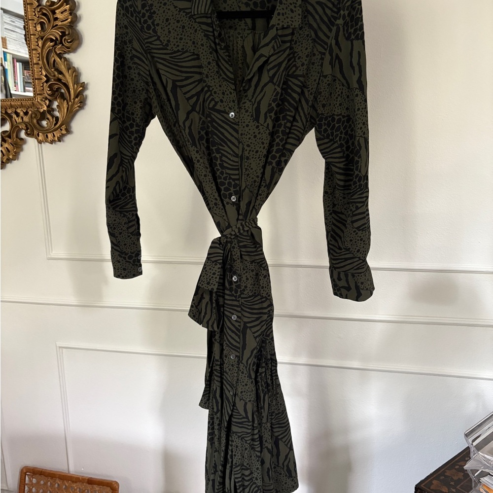 Long Sleeve Tiger Print Maxi Dress